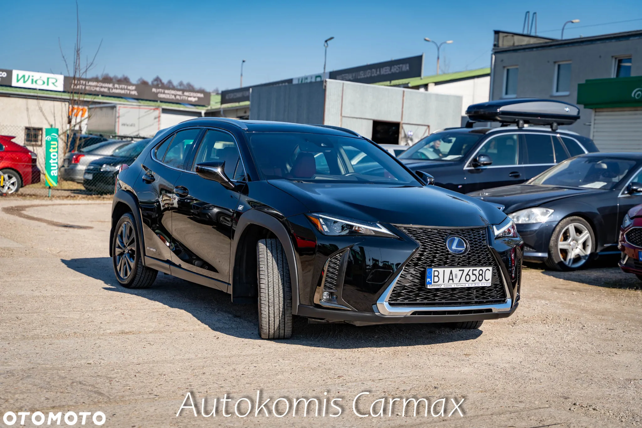 Lexus UX - 4