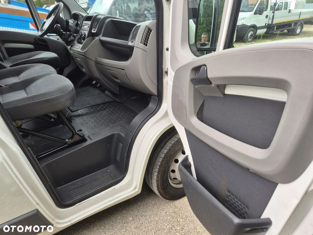 Peugeot Boxer 3.0 180KM/ Brygadówka/ - 9