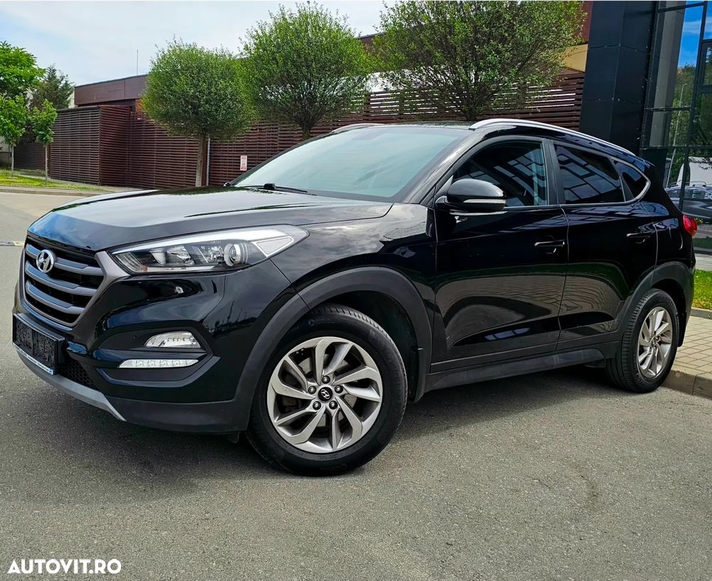 Hyundai Tucson blue 1.7 CRDi 2WD DCT Premium - 18