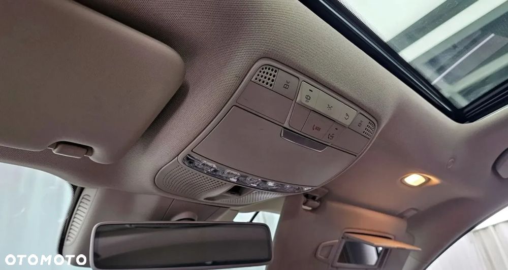 Mercedes-Benz Klasa E 220 d 9G-TRONIC Exclusive - 15
