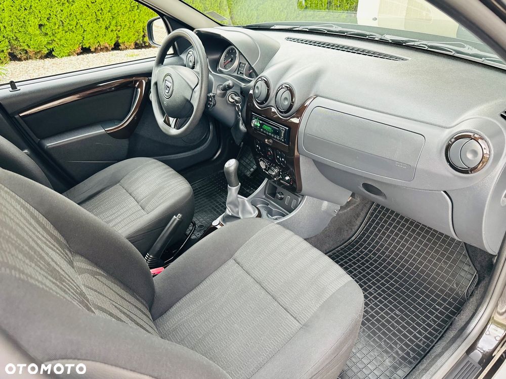 Dacia Duster 1.6 16V 105 4x2 Prestige - 23