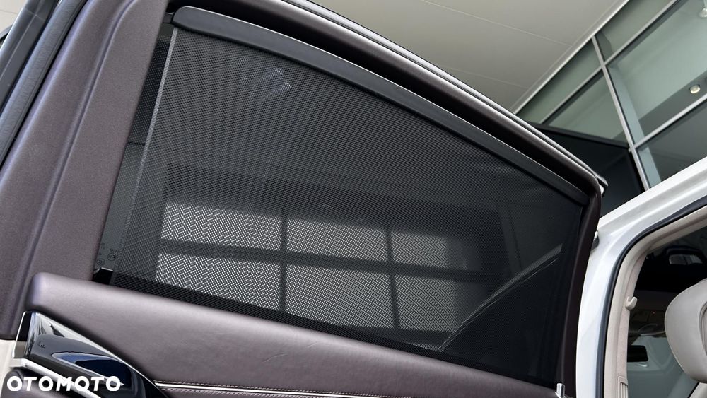 Mercedes-Benz Klasa S 560 4-Matic L 9G-TRONIC - 28