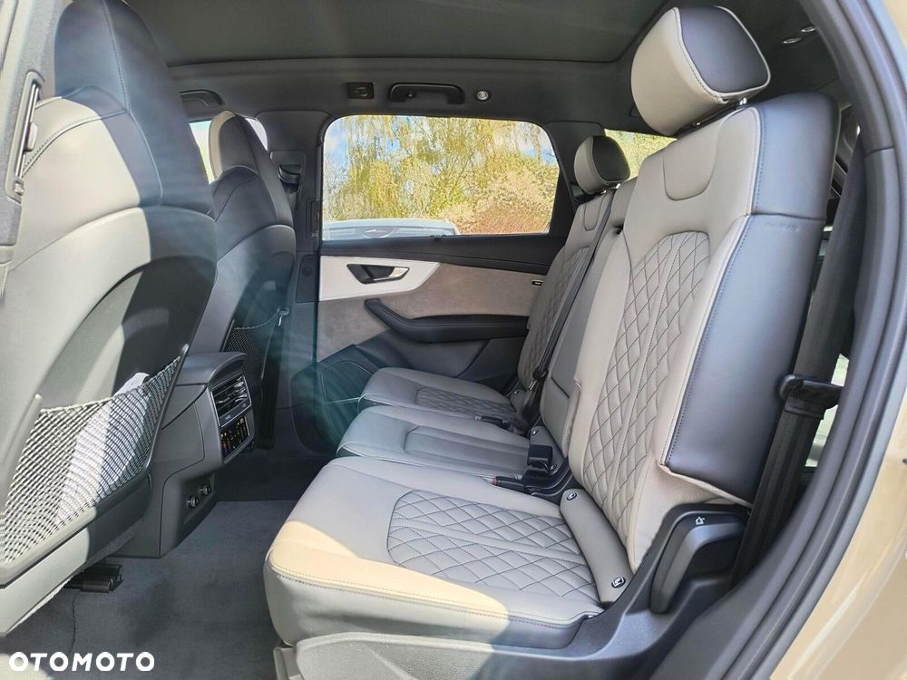Audi Q7 - 9