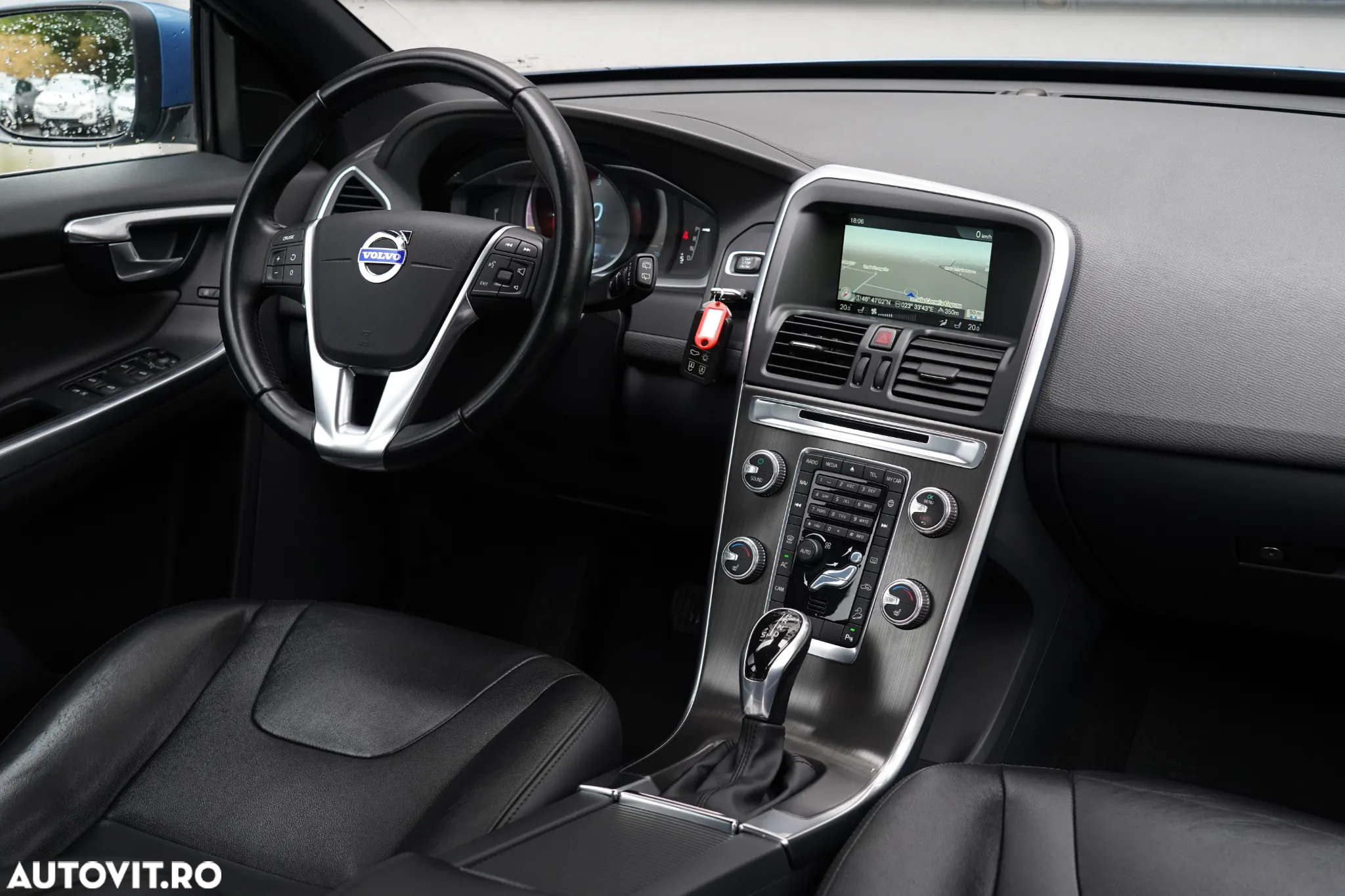 Volvo XC 60 D4 AWD Geartronic Summum - 18