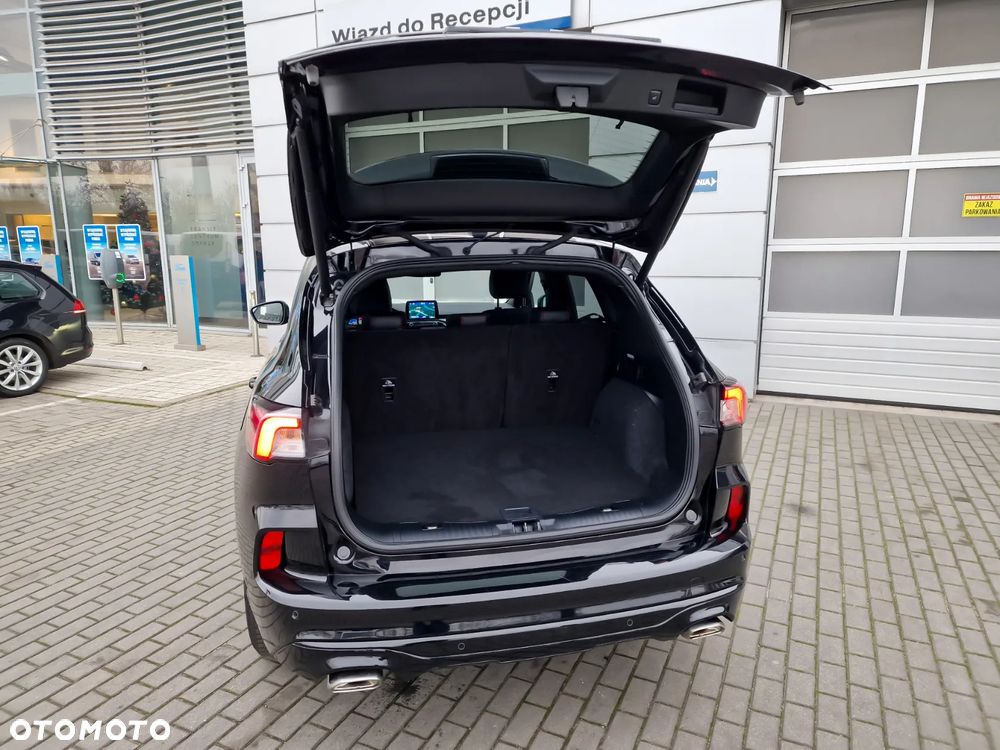 Ford Kuga 1.5 EcoBoost FWD ST-Line X - 24