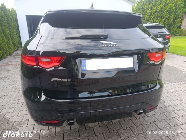 Jaguar F-Pace 25t AWD Prestige - 5