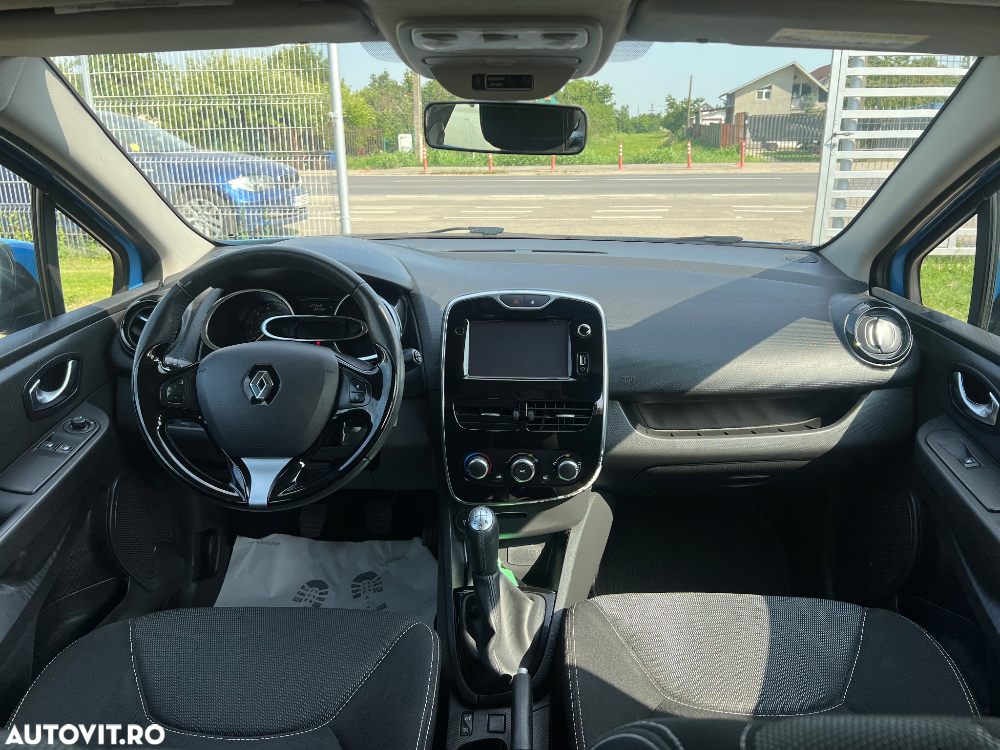Renault Clio (Energy) dCi 90 Start & Stop INTENS - 13