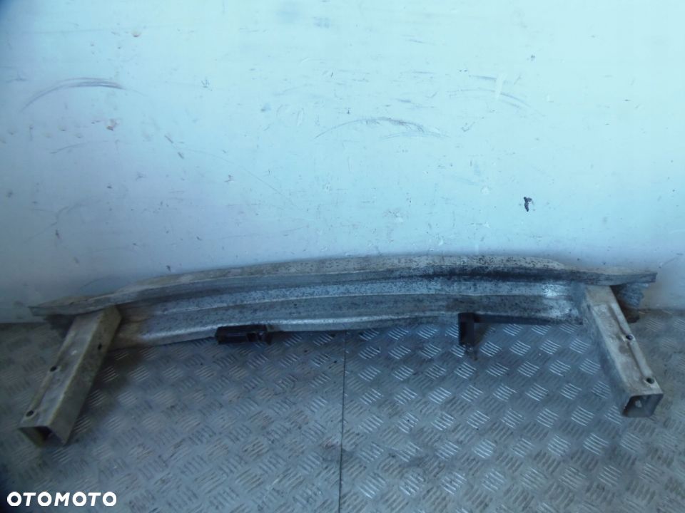 BELKA ZDERZAKA TYŁ Audi A4 B6 SEDAN - 4