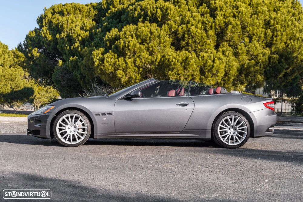 Maserati Grancabrio - 3