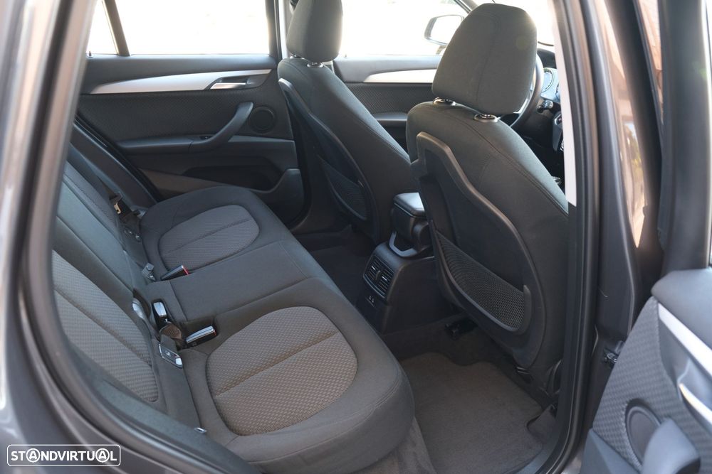 BMW X1 25 e xDrive - 16