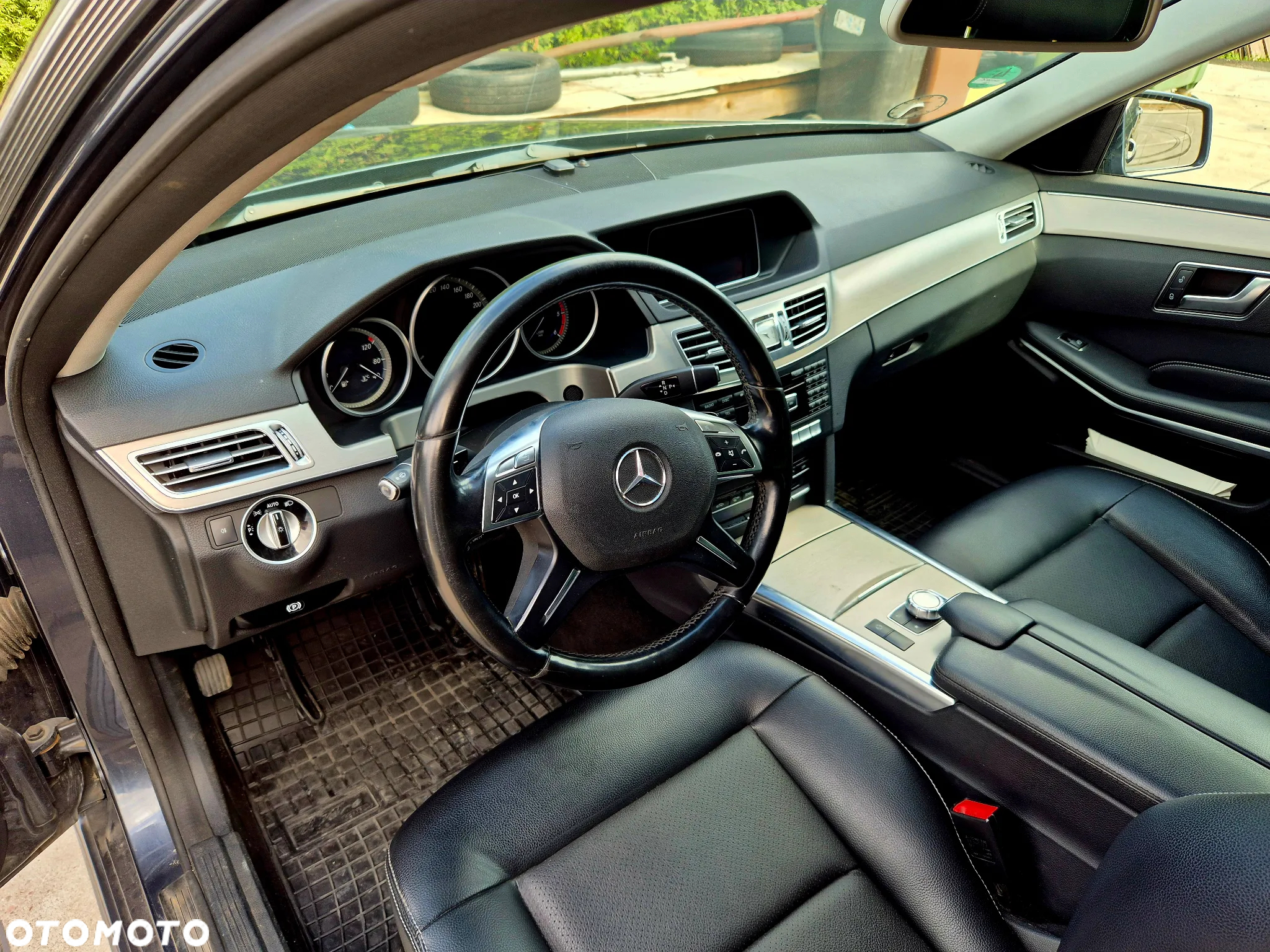 Mercedes-Benz Klasa E 200 T CDI DPF BlueEFFICIENCY 7G-TRONIC Avantgarde - 9