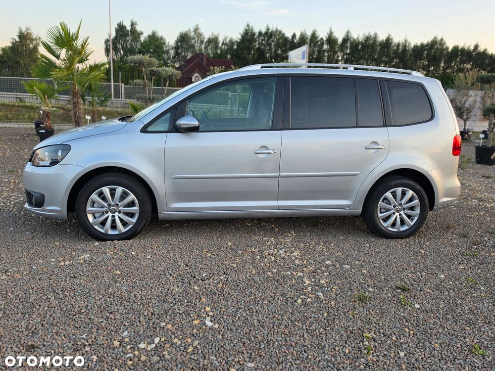Volkswagen Touran 2.0 TDI Highline - 11