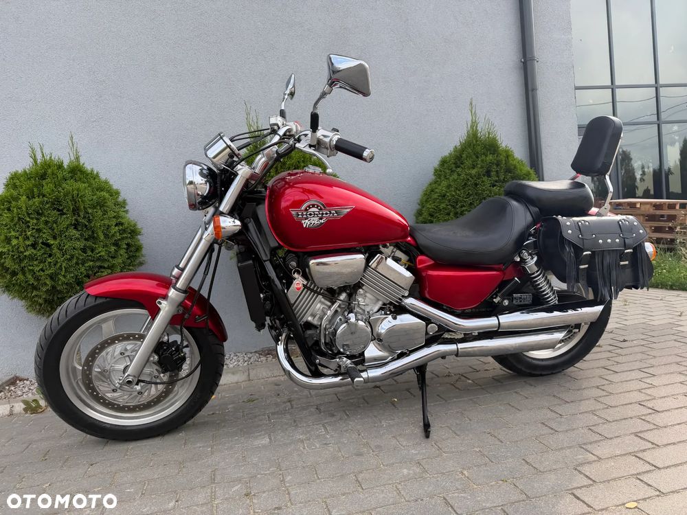 Honda VF - 7