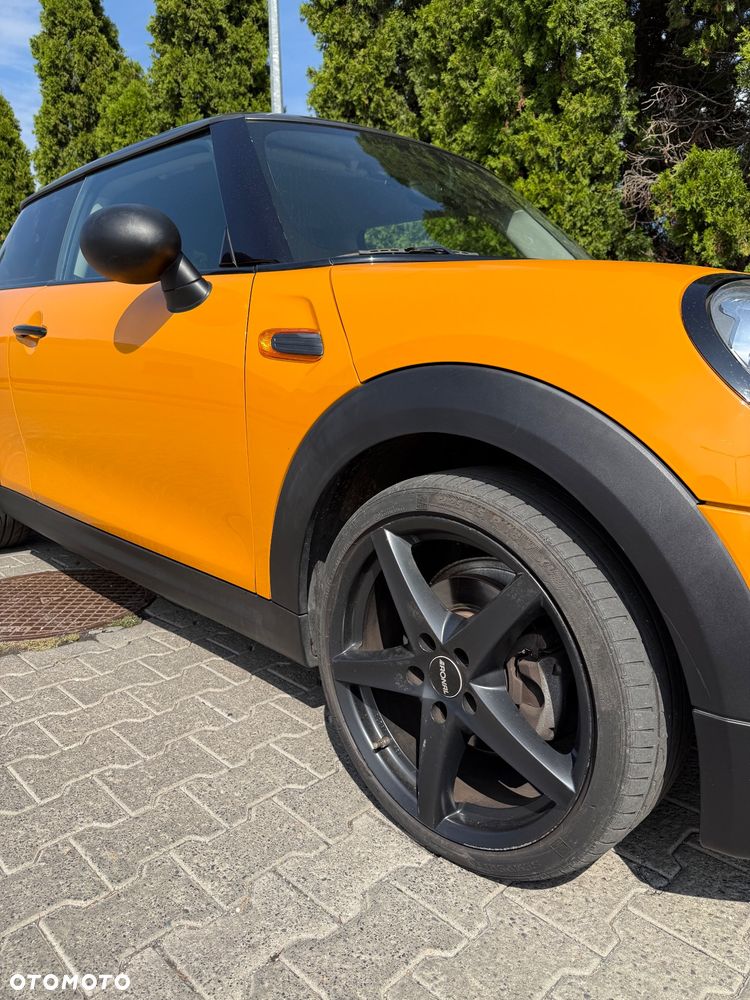 MINI ONE First - 8