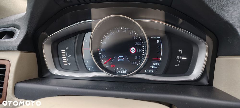 Volvo XC 70 D4 AWD Summum EU6 - 10