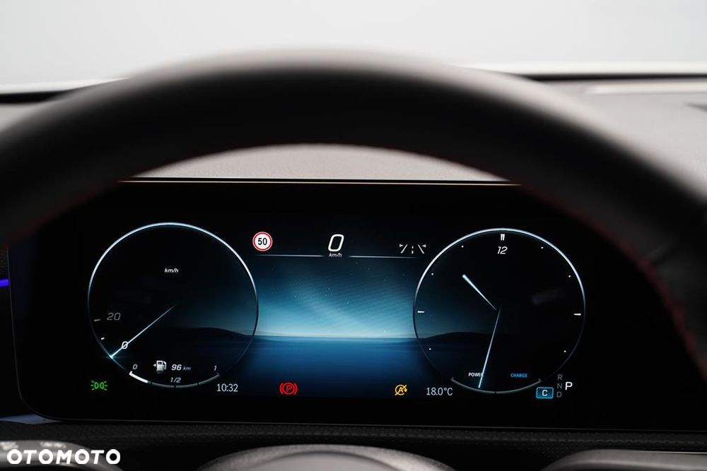 Mercedes-Benz CLA 200 mHEV AMG Line 7G-DCT - 14