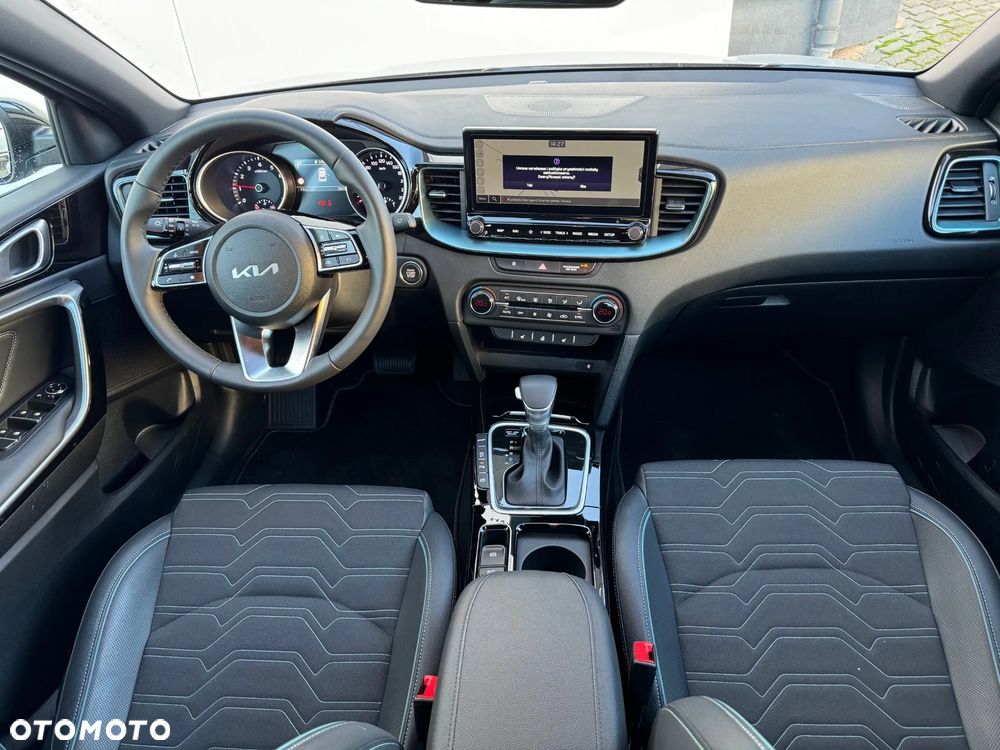 Kia XCeed 1.6 T-GDI Tribute DCT - 11