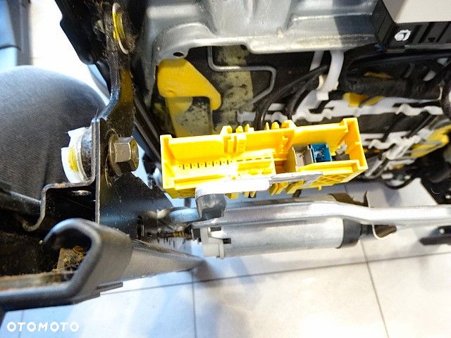 X3 F25 Euro Skóra Nevada Ambiente Grzane Pompowane Fotele Rolety Pamięć Przeszycia Podłokietnik Boczki Podświetlane Wiązki - 26