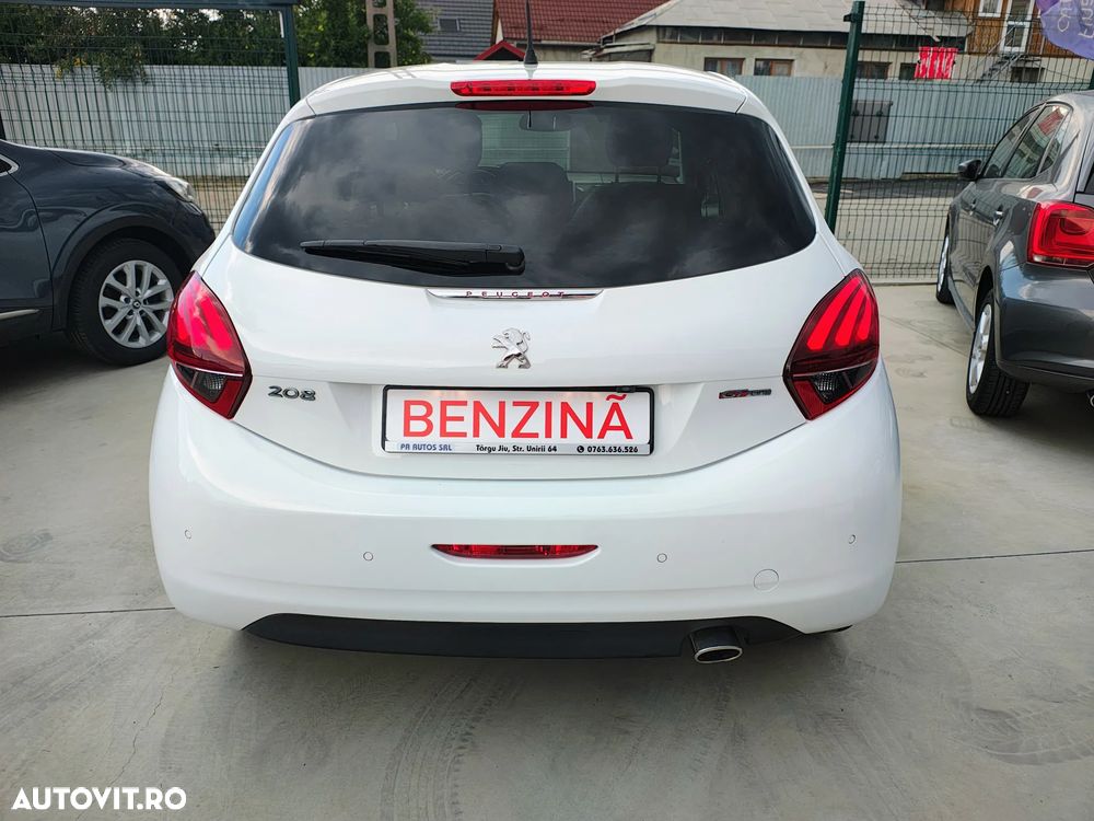 Peugeot 208 - 26