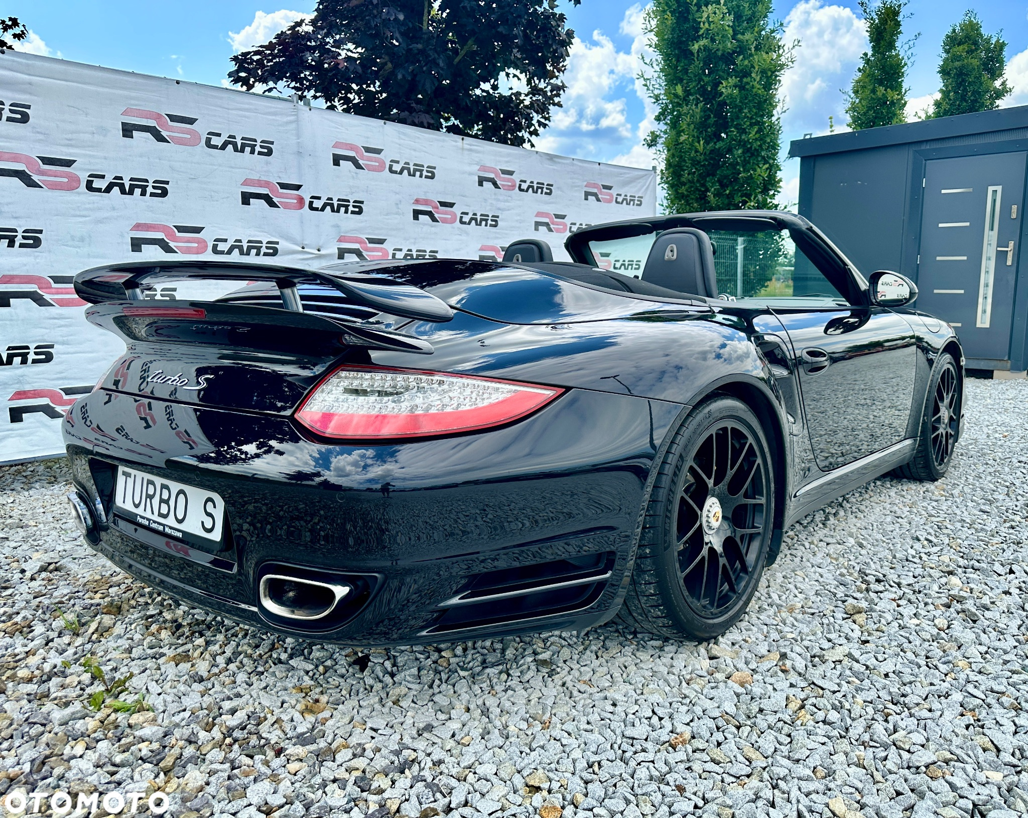 Porsche 911 Turbo S Cabrio - 7