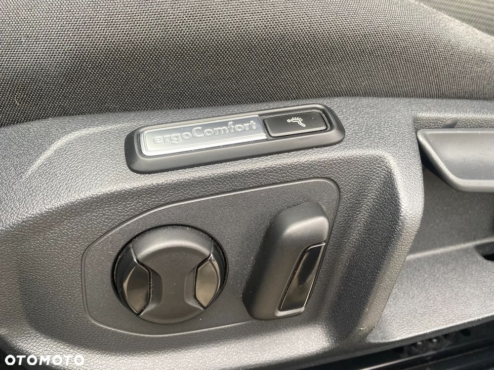 Volkswagen Arteon 2.0 TSI Essence DSG - 25