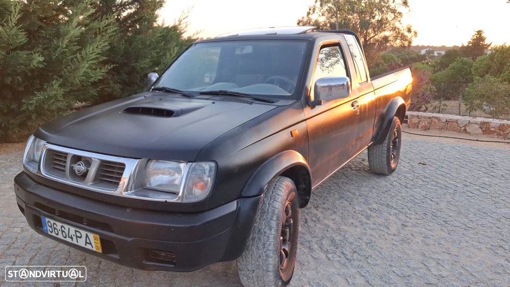 Nissan Pick Up 2.5 TD King Cab Navara - 3