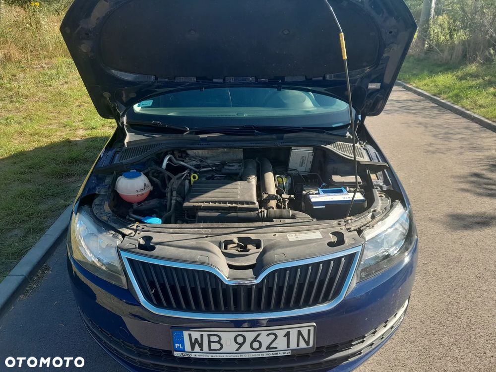 Skoda RAPID 1.2 TSI Active - 12
