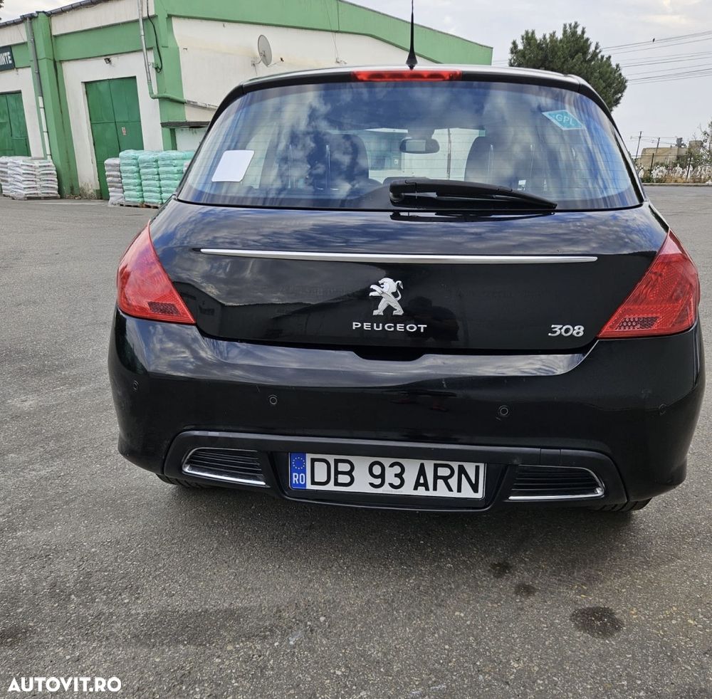 Peugeot 308 120 VTi Style - 6