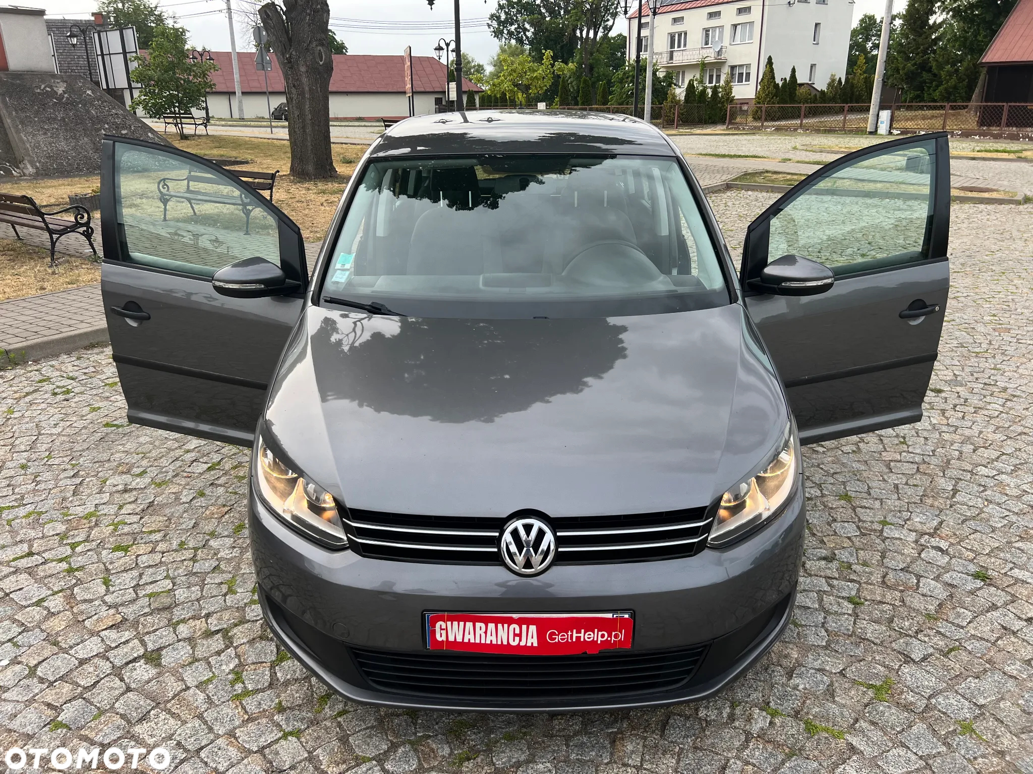 Volkswagen Touran 1.6 TDI DPF Highline - 12