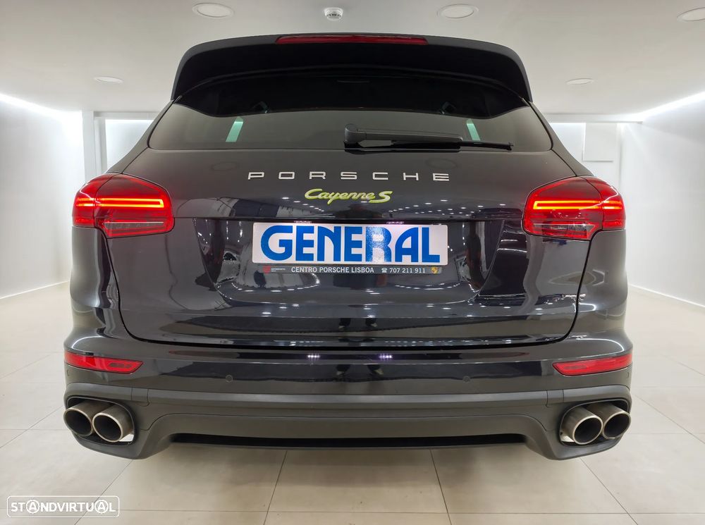 Porsche Cayenne S E-Hybrid Platinum Edition - 5