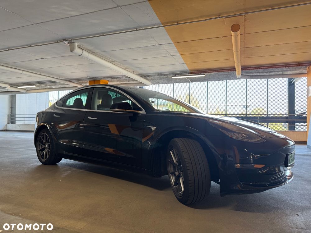 Tesla Model 3 Long Range AWD - 6