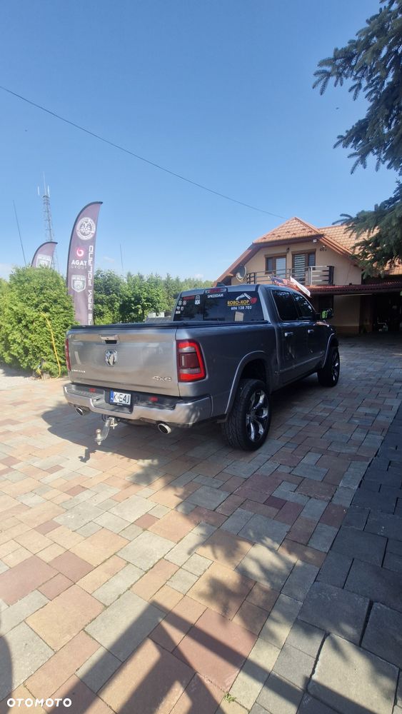 Dodge RAM - 4