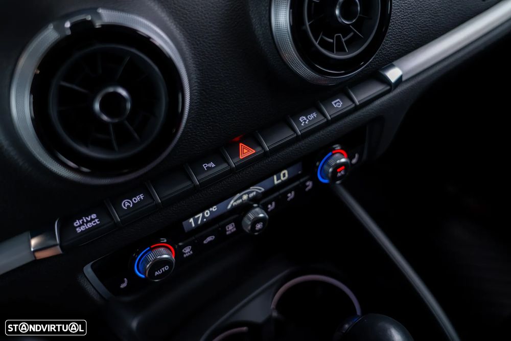 Audi S3 Sportback TFSI quattro S tronic - 22