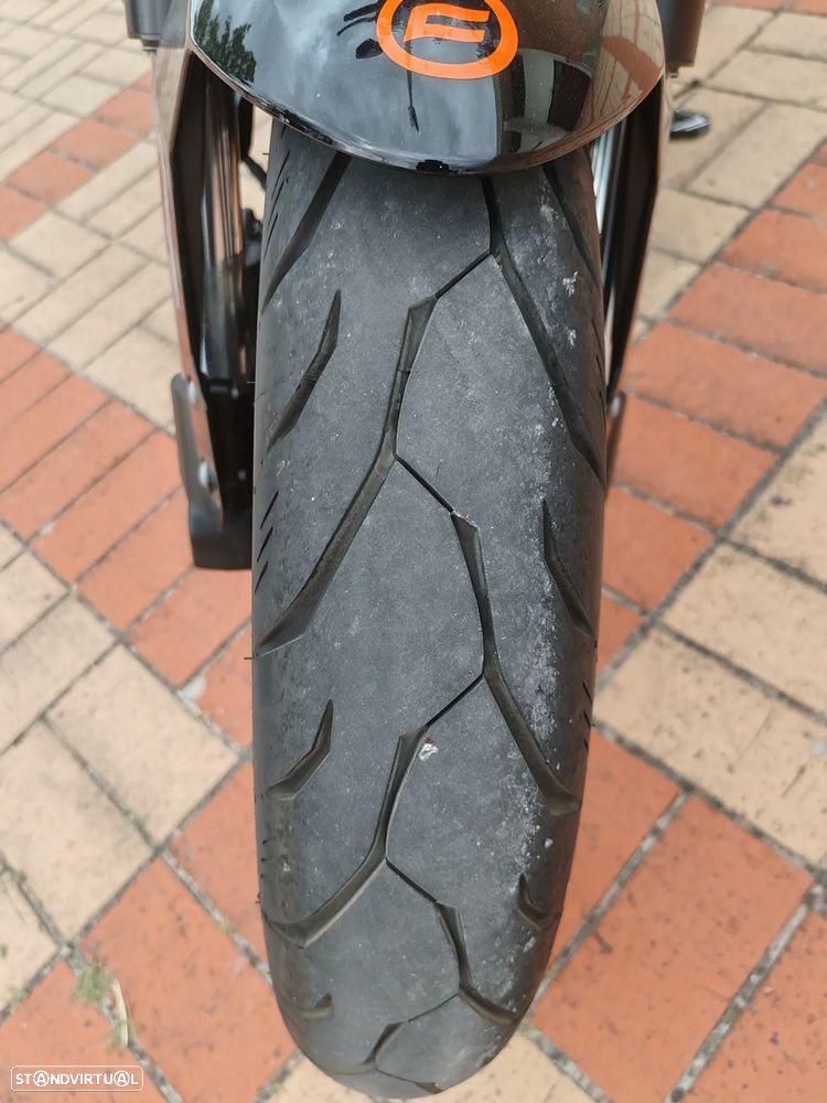 CF Moto 300NK - 7
