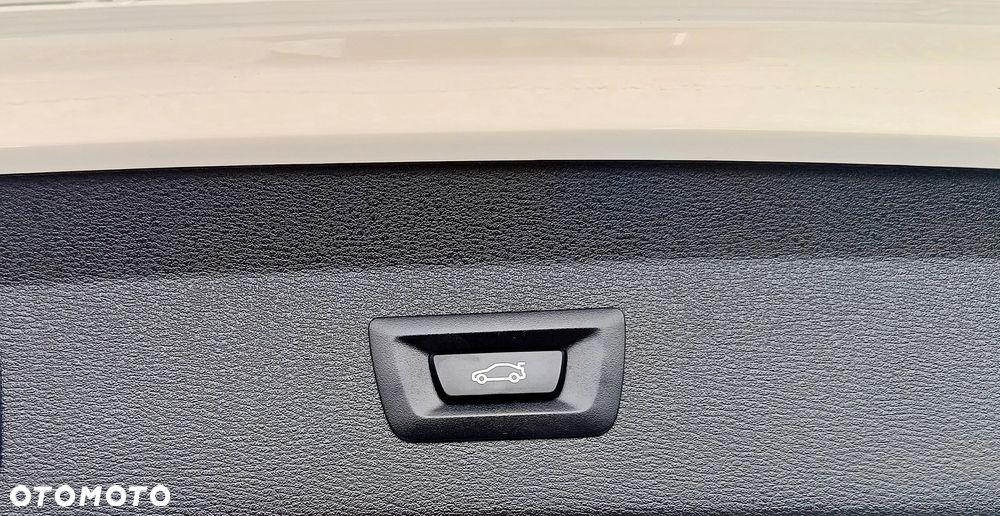 BMW X1 sDrive18d M Sportpaket - 12
