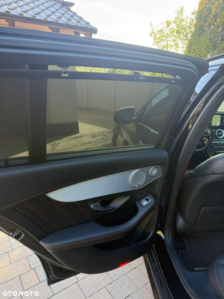 Mercedes-Benz Klasa C 450 AMG 4Matic 7G-TRONIC - 26