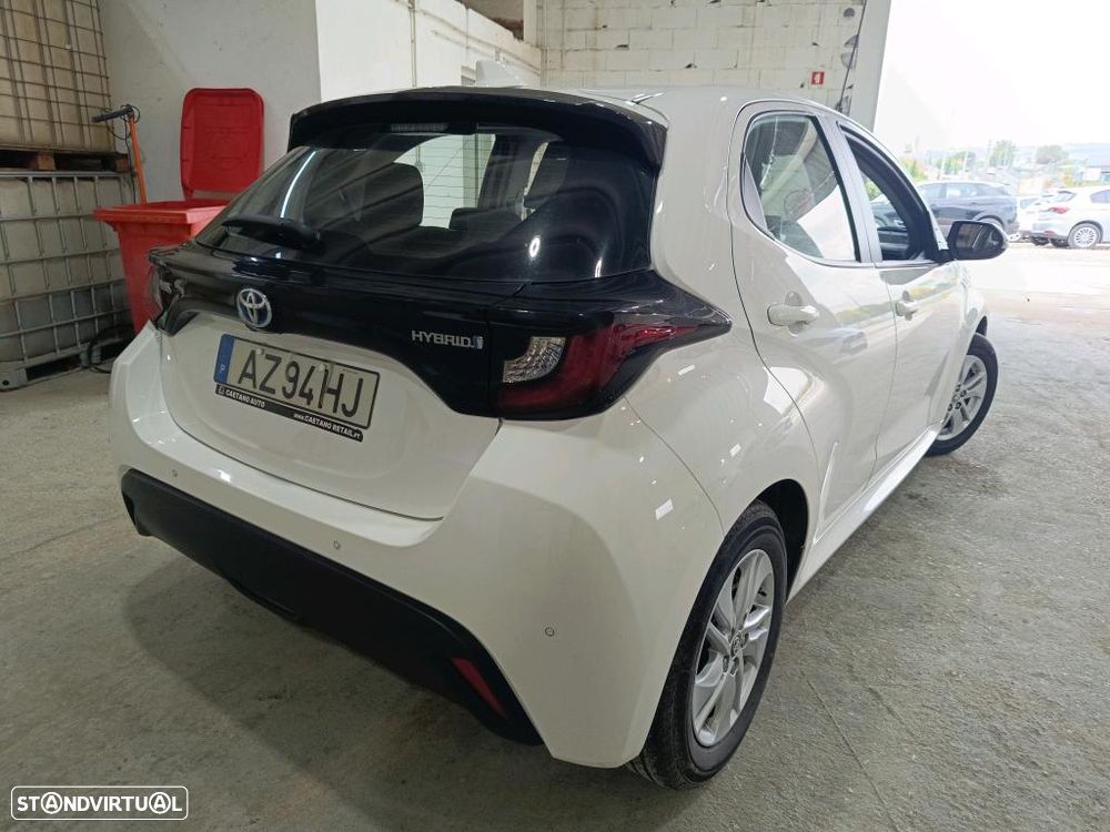 Toyota Yaris 1.5 HDF Comfort - 4