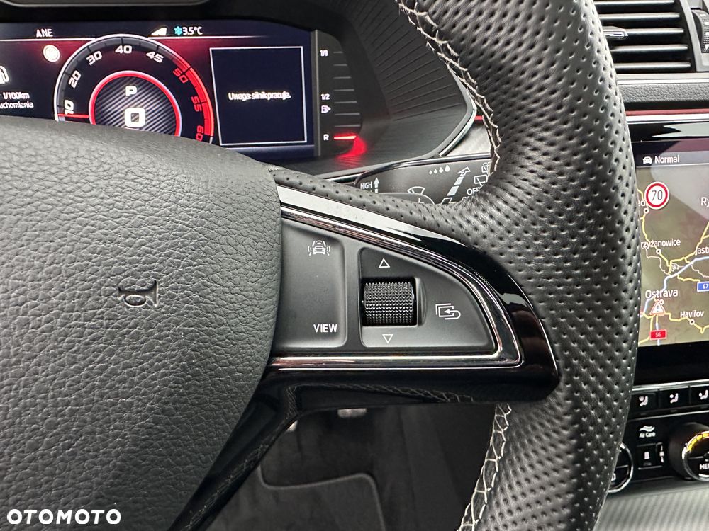 Skoda Superb 2.0 TDI SCR Sportline DSG - 25