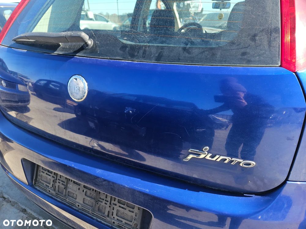 Klapa bagażnika zderzak tylny Fiat Grande Punto 2006r 5d 599/A 599 A - 3