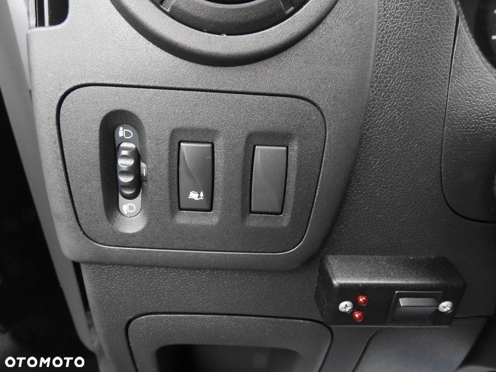 Renault MASTER PLANDEKA 10 PALET WEBASTO TEMPOMAT KLIMATYZACJA  130KM - 32