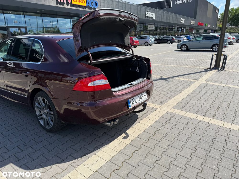 Skoda Superb 2.0 TDI Elegance - 16