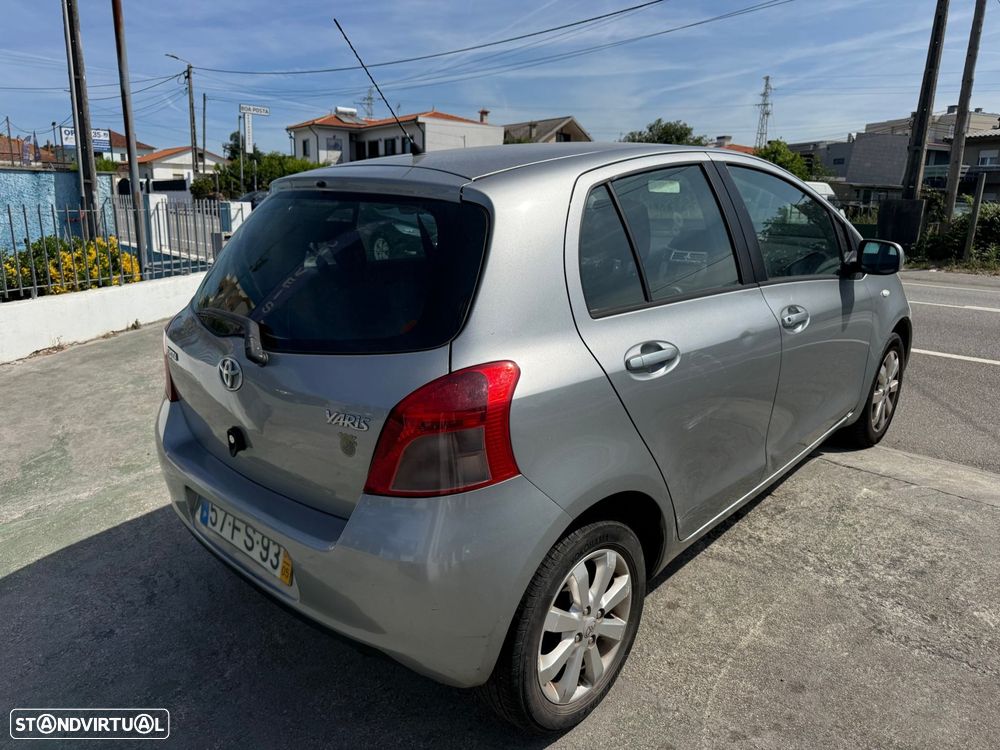 Toyota Yaris 1.0 VVT-i AC - 5