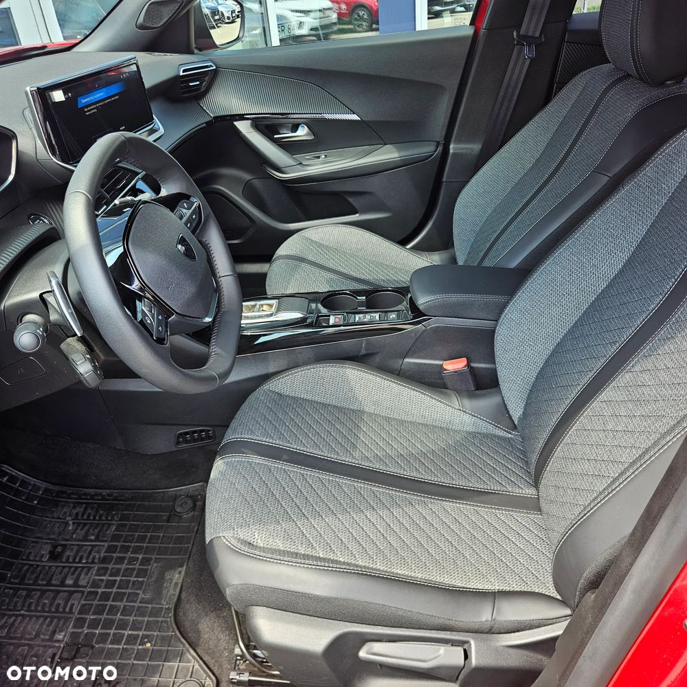 Peugeot 2008 PureTech mHEV Allure e-DCS6 - 13