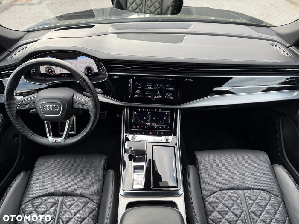 Audi Q8 - 15