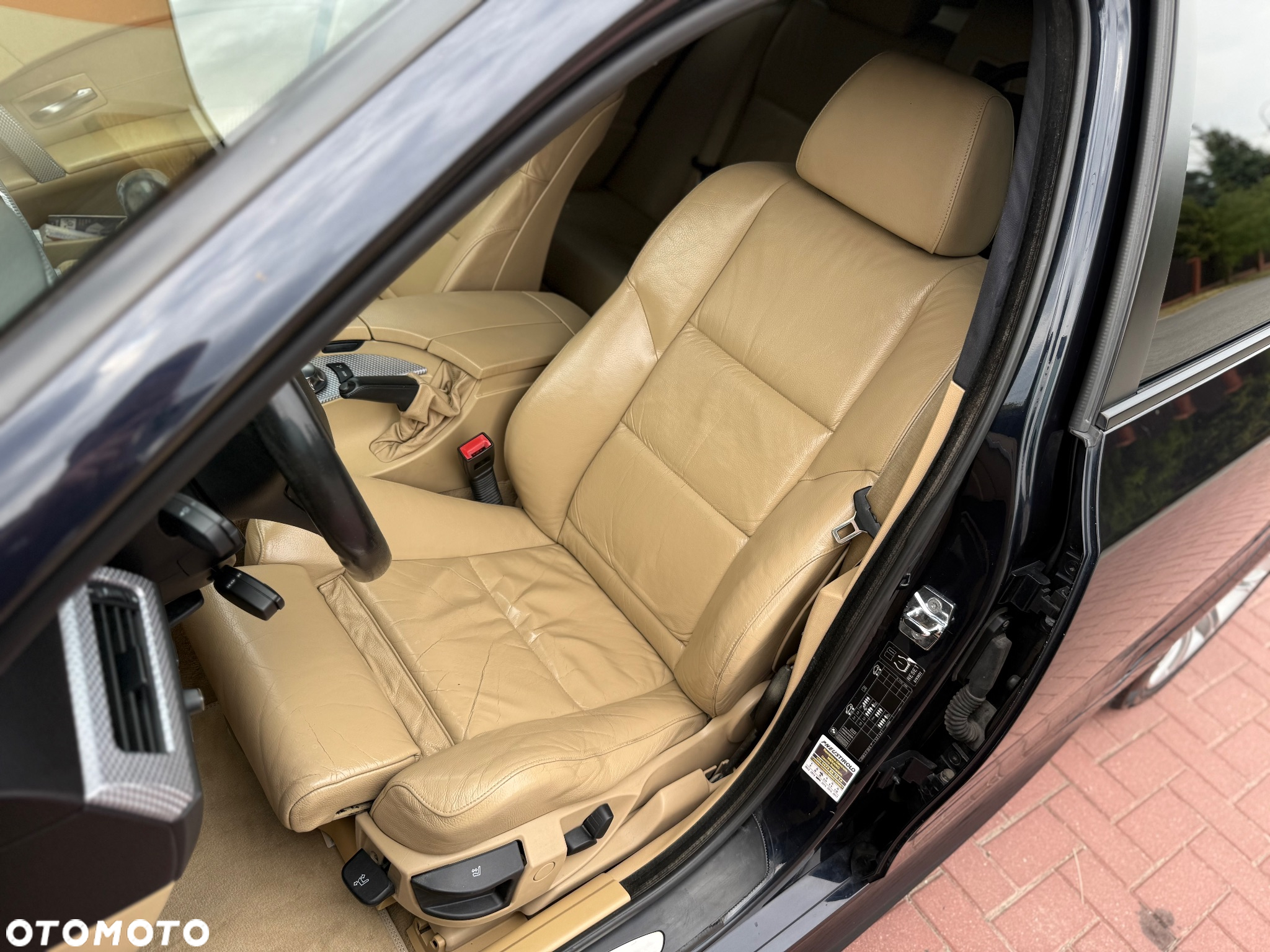 BMW Seria 5 - 32