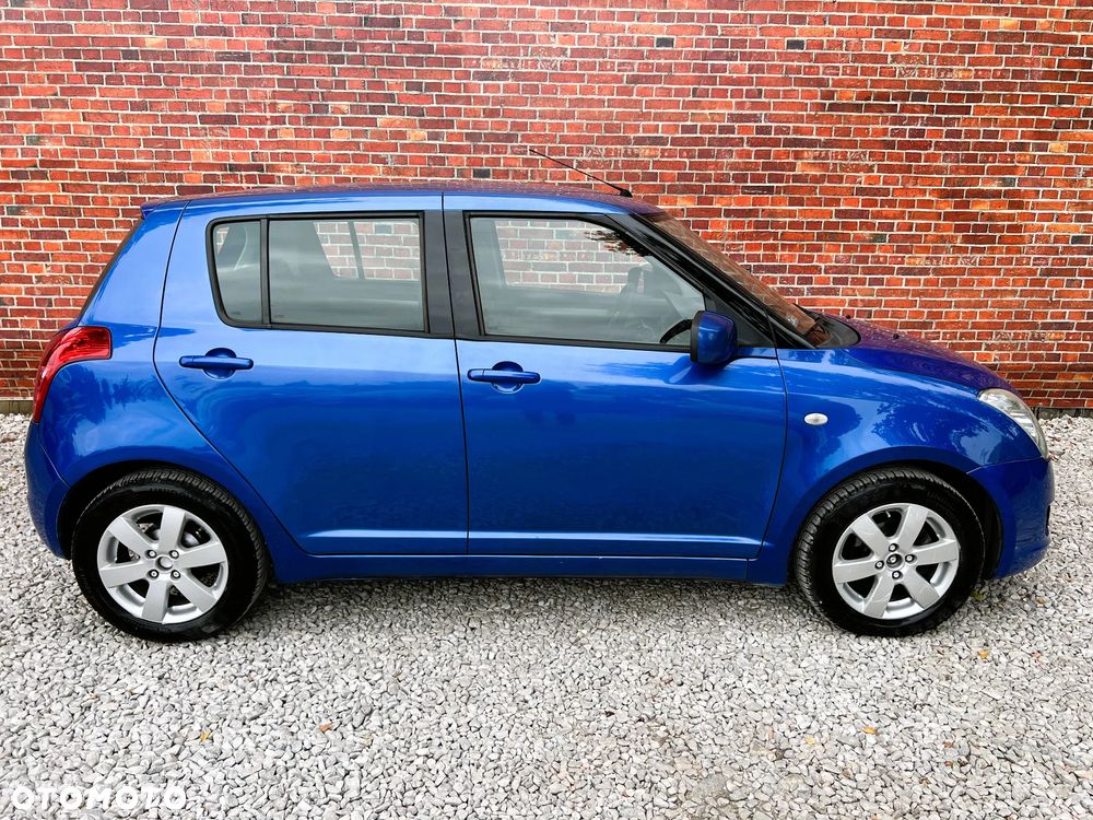 Suzuki Swift 1.3 A-M-T Comfort - 35