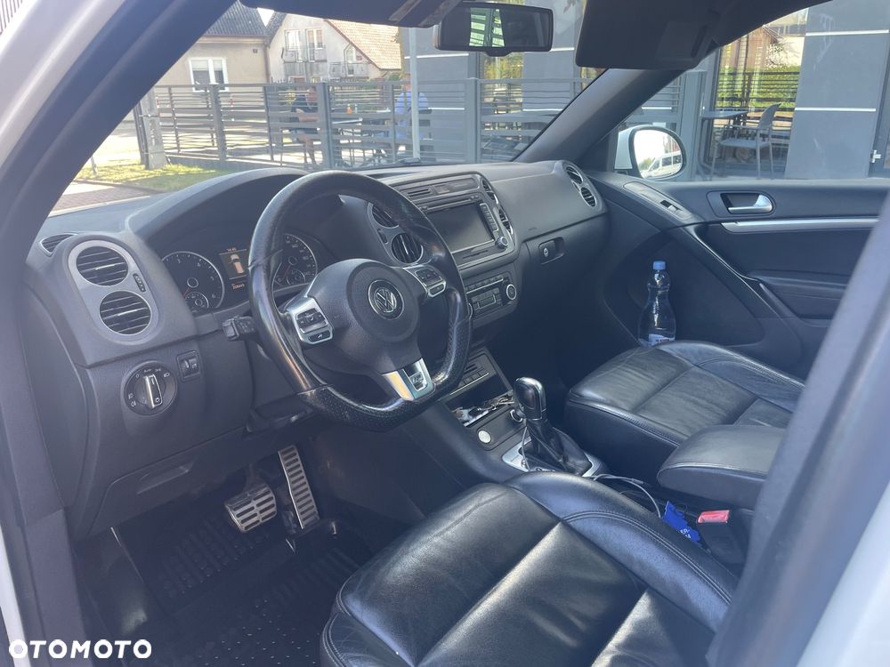 Volkswagen Tiguan - 12