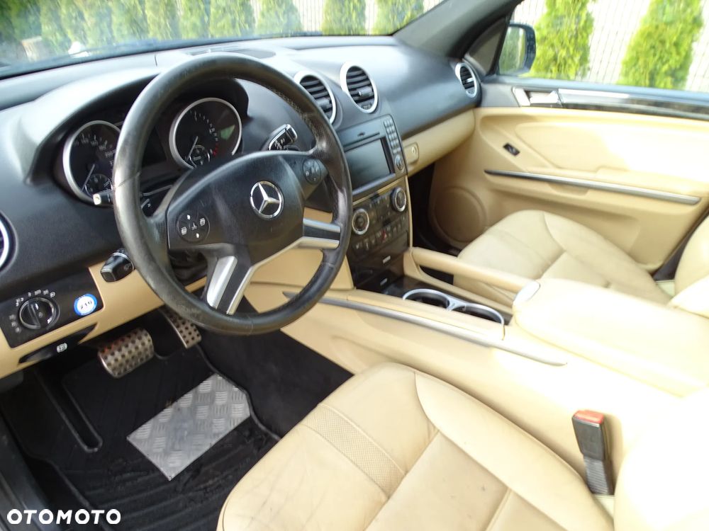 Mercedes-Benz ML 320 CDI 4-Matic - 11