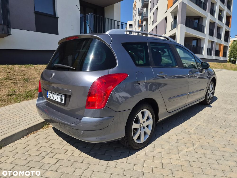 Peugeot 308 - 22