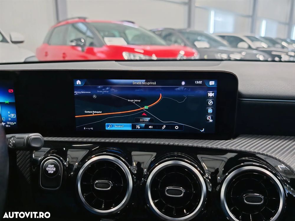 Mercedes-Benz A 250 e Sedan 8G-DCT - 10